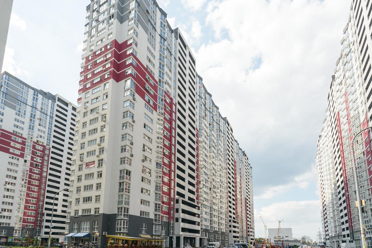 קייב Smart Apartments Drahomanova מראה חיצוני תמונה